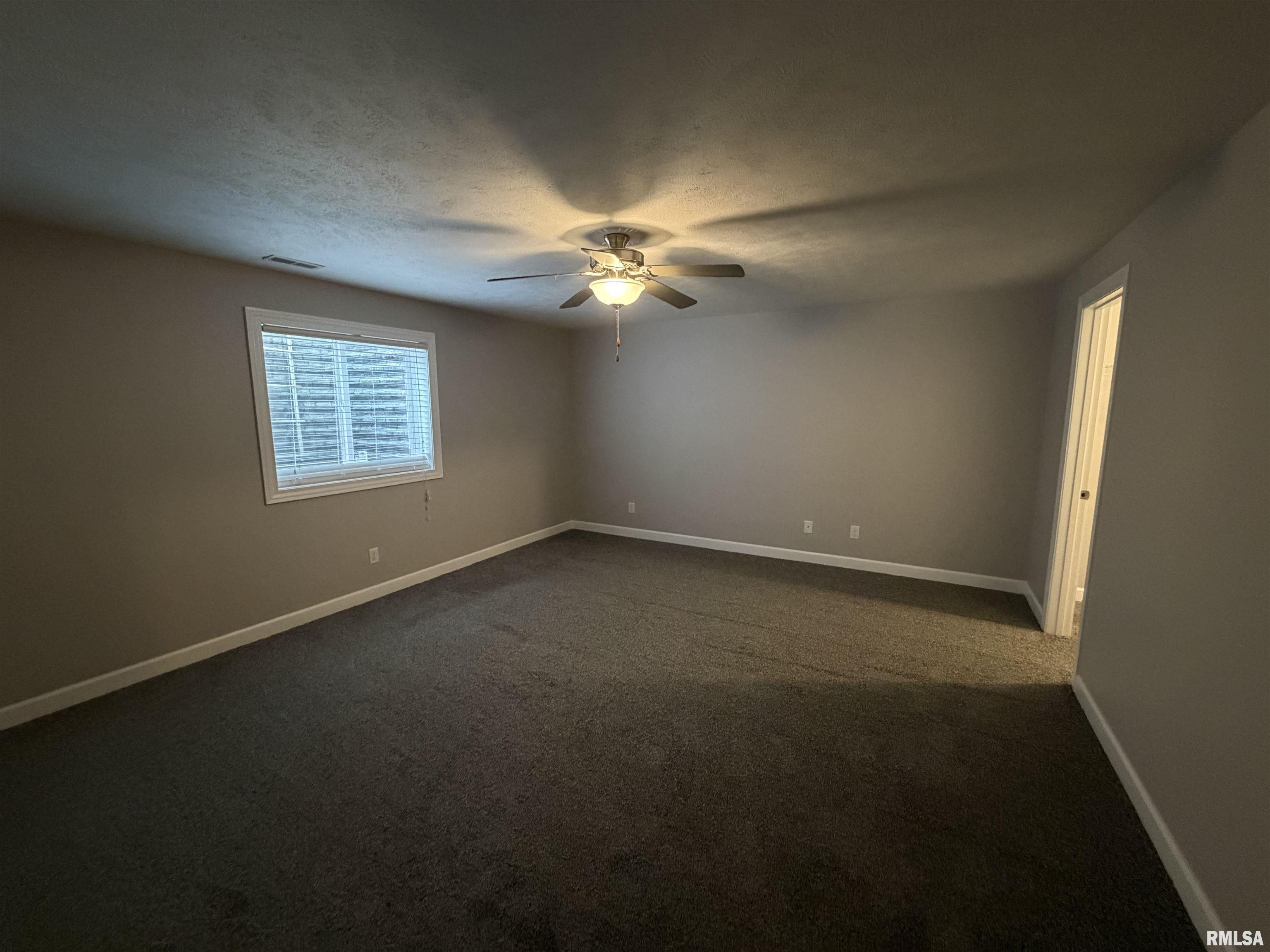 4504 Thompson Road Springfield, IL 62711 - Photo 13 of 15 Gallery Image 13