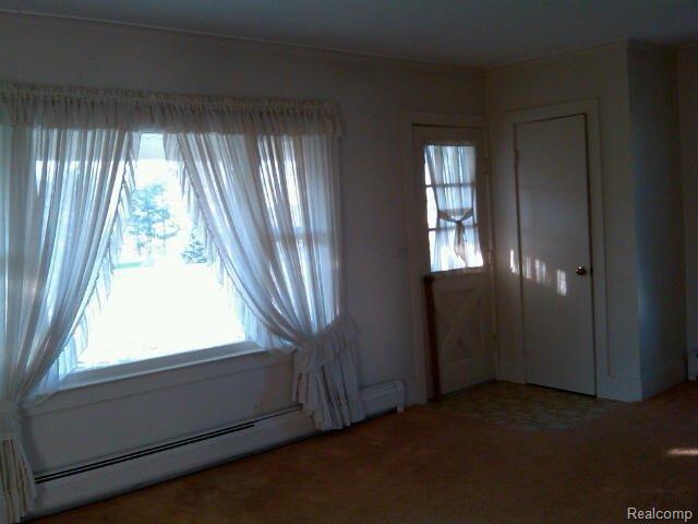 2207 Baldwin Road Lapeer, MI 48446 - Photo 10 of 13 Baldwin 2207 Living Room