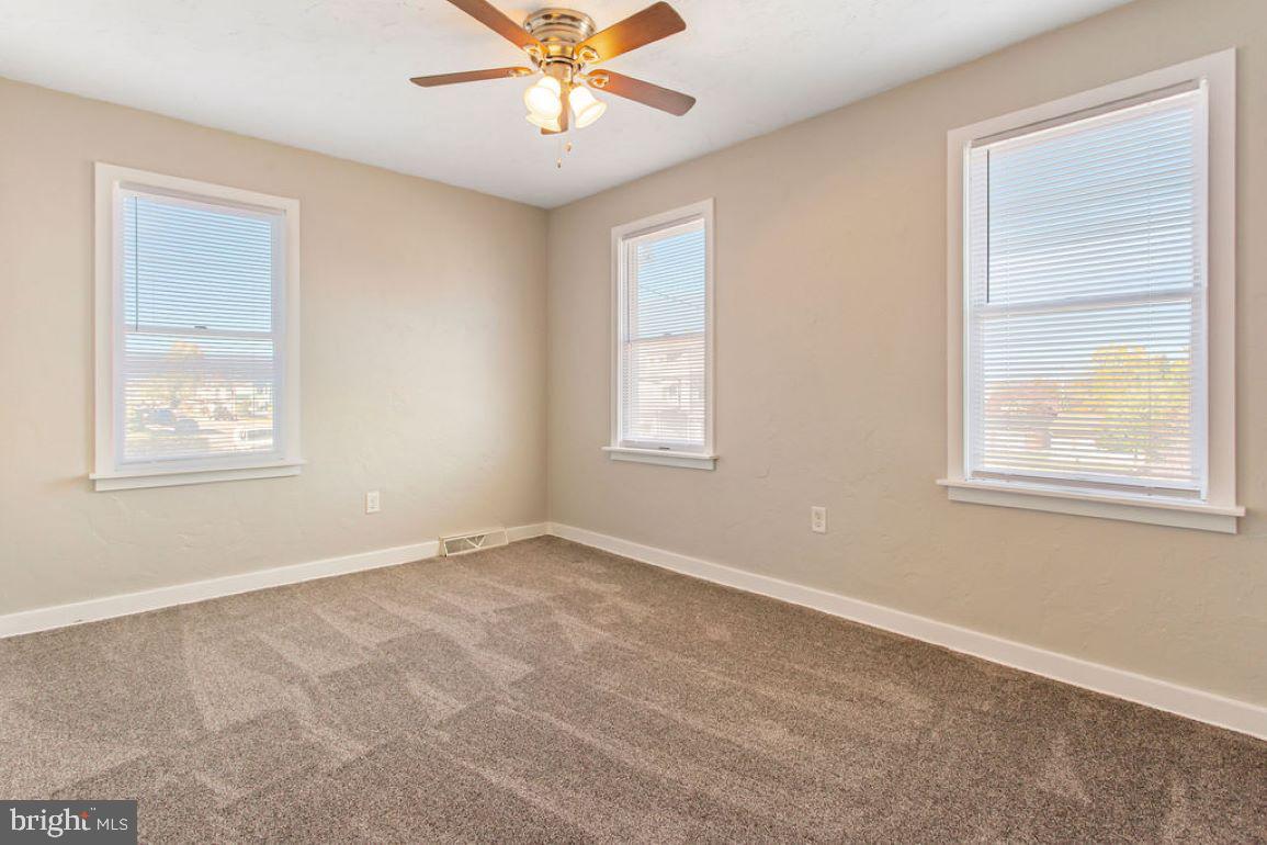 213 Fair Avenue Hanover, PA 17331 - Photo 10 of 22 Gallery Image 10