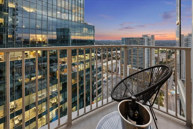 $749,000 | 360 Nueces Street, Unit 2802, Austin, TX 78701