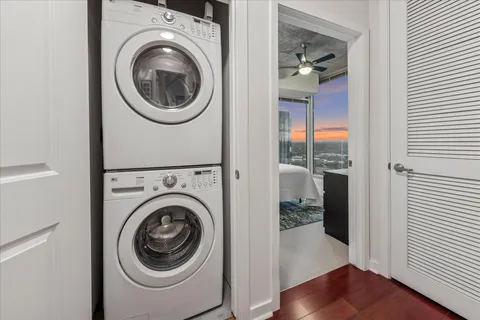 $699,000 | 360 Nueces Street, Unit 2802, Austin, TX 78701