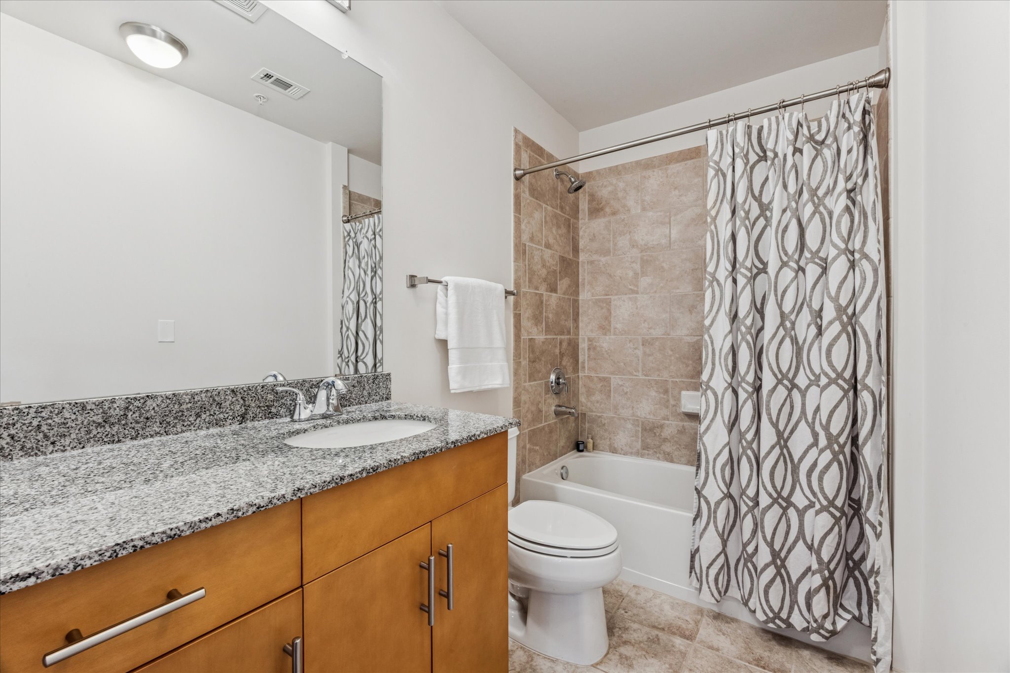 360 Nueces Street, Unit 2802 Austin, TX 78701 - Photo 17 of 40 2nd bath