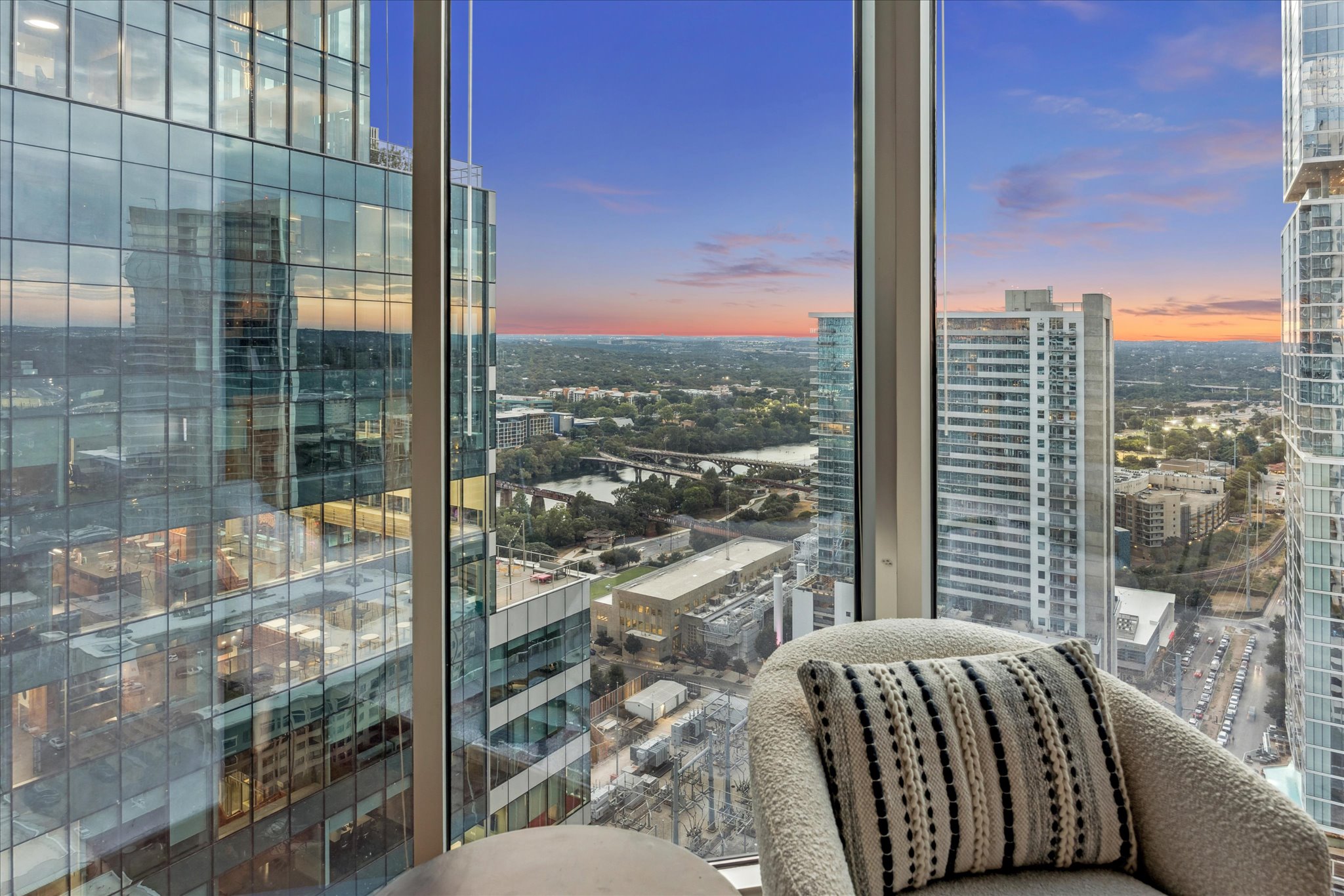 360 Nueces Street, Unit 2802 Austin, TX 78701 - Photo 4 of 40