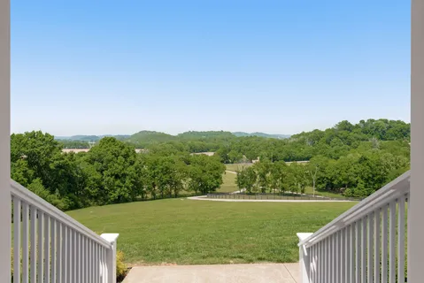 $15,000,000 | 1935 Thompson's Station Road West, Thompson's Station, TN 37179