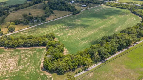 $15,000,000 | 1935 Thompson's Station Road West, Thompson's Station, TN 37179