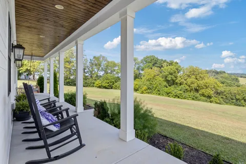 $15,000,000 | 1935 Thompson's Station Road West, Thompson's Station, TN 37179