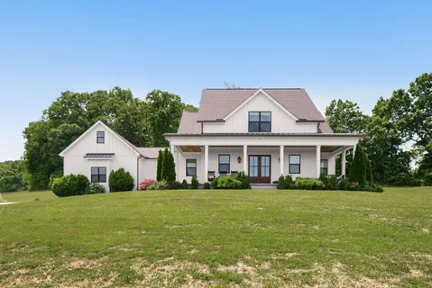 $15,000,000 | 1935 Thompson's Station Road West, Thompson's Station, TN 37179