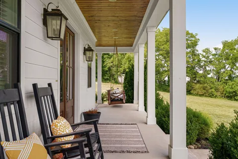 $15,000,000 | 1935 Thompson's Station Road West, Thompson's Station, TN 37179
