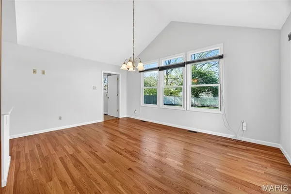 $280,000 | 1100 Keeven Lane, Florissant, MO 63031