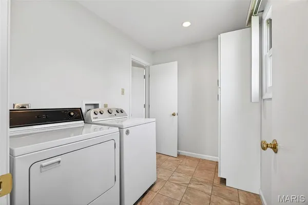 $280,000 | 1100 Keeven Lane, Florissant, MO 63031