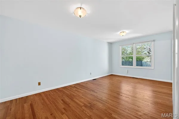 $280,000 | 1100 Keeven Lane, Florissant, MO 63031