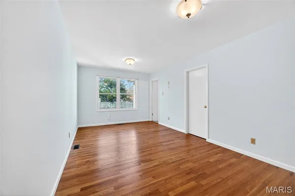 $280,000 | 1100 Keeven Lane, Florissant, MO 63031
