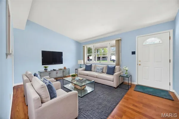$280,000 | 1100 Keeven Lane, Florissant, MO 63031