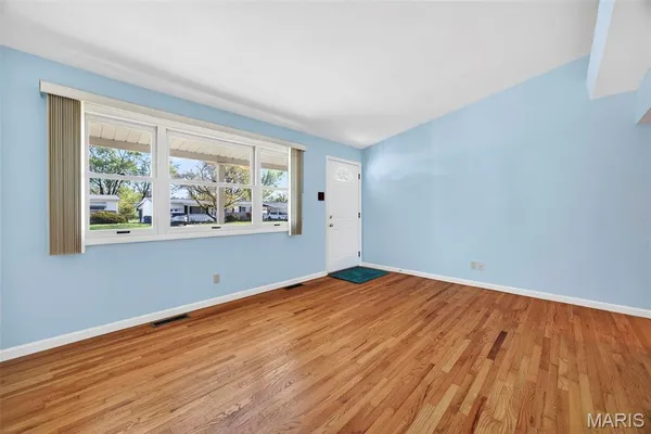 $280,000 | 1100 Keeven Lane, Florissant, MO 63031