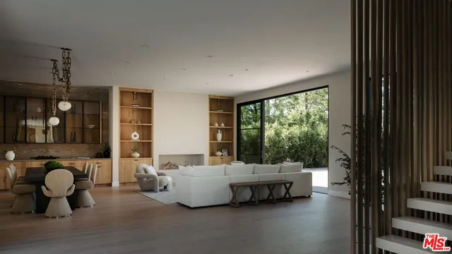 $5,495,000 | 23346 Collins Street, Woodland Hills, CA 91367