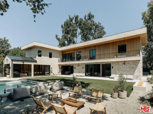 $5,495,000 | 23346 Collins Street, Woodland Hills, CA 91367