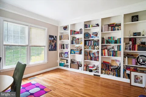 $1,275,000 | 3920 Arbor Crest Way, Rockville, MD 20853