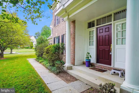 $1,275,000 | 3920 Arbor Crest Way, Rockville, MD 20853