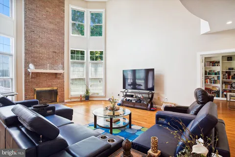 $1,275,000 | 3920 Arbor Crest Way, Rockville, MD 20853