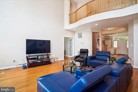 $1,275,000 | 3920 Arbor Crest Way, Rockville, MD 20853