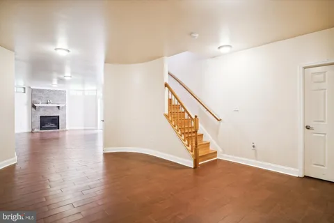 $1,275,000 | 3920 Arbor Crest Way, Rockville, MD 20853