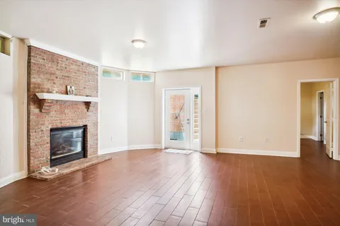 $1,275,000 | 3920 Arbor Crest Way, Rockville, MD 20853