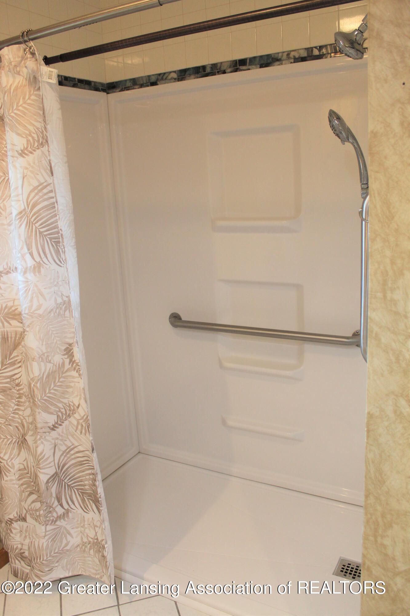 1935 Grovenburg Road Holt, MI 48842 - Photo 26 of 58 master 0 entry shower