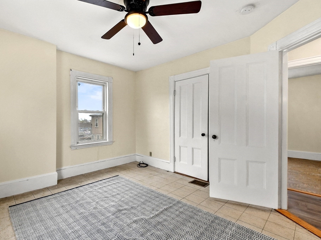 12 Bradford Terrace Everett, MA 02149 - Photo 20 of 28