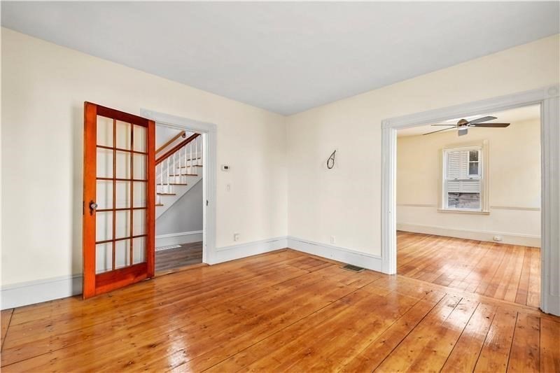 12 Bradford Terrace Everett, MA 02149 - Photo 3 of 28