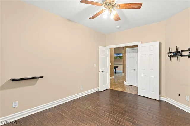 $884,999 | 6311 Buzz Aldrin Drive, Las Vegas, NV 89149