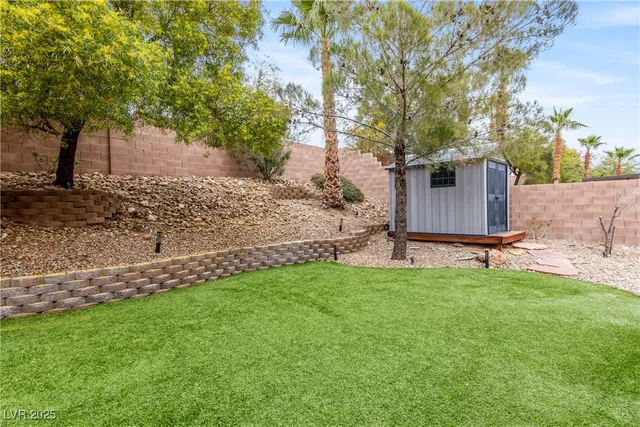 $884,999 | 6311 Buzz Aldrin Drive, Las Vegas, NV 89149