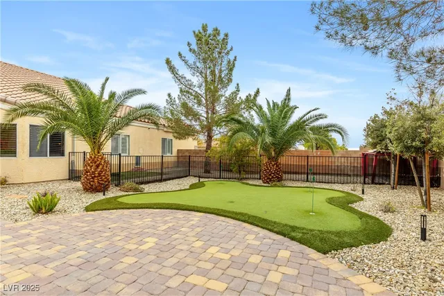 $884,999 | 6311 Buzz Aldrin Drive, Las Vegas, NV 89149