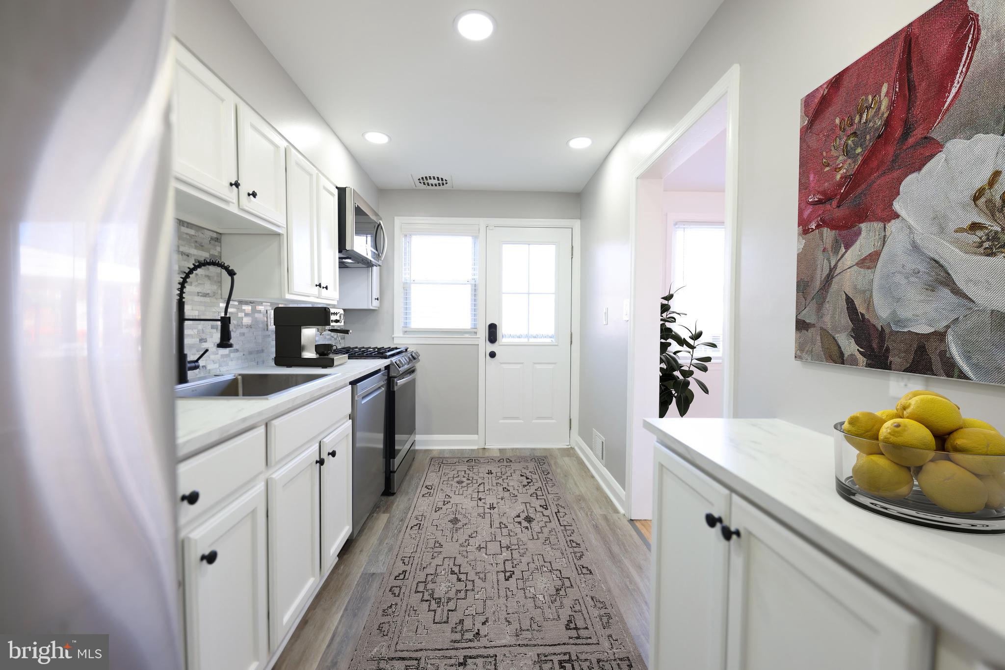 1208 Deanwood Road Baltimore, MD 21234 - Photo 1 of 10 Gallery Image 1