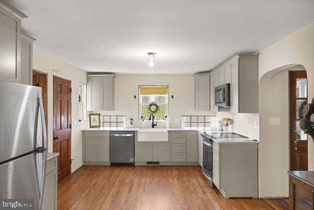 2085 Harney Road Littlestown, PA 17340 - Photo 11 of 50