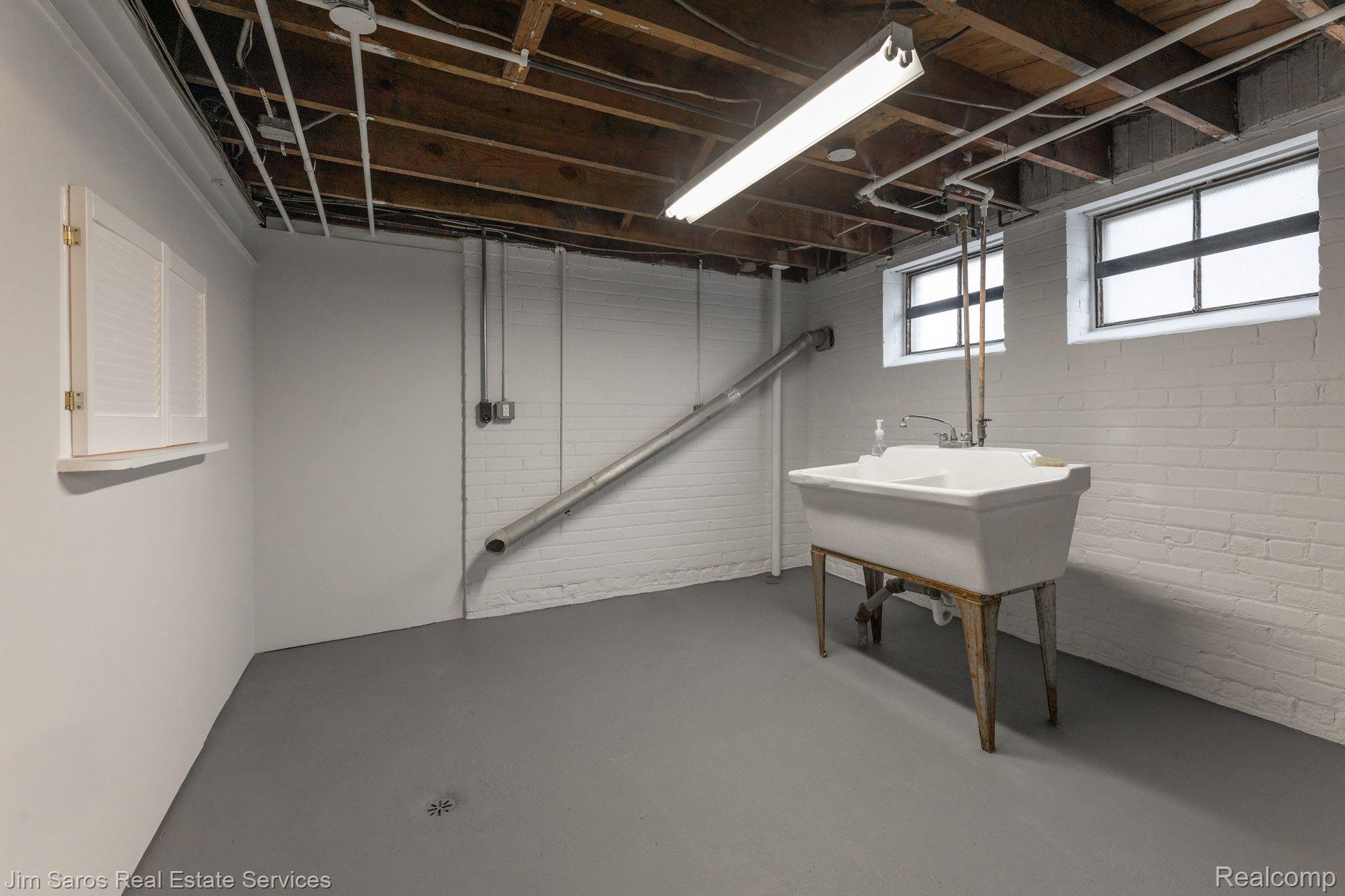 3486 Yorkshire Road Detroit, MI 48224 - Photo 25 of 29 Gallery Image 25