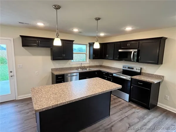 $279,900 | 8128 Kepley Drive Northeast, Unit 9, New Salisbury, IN 47161