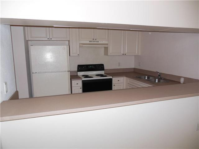 6342 West Sample Road, Unit 6342 Coral Springs, FL 33067 - Photo 5 of 23 Kitchen