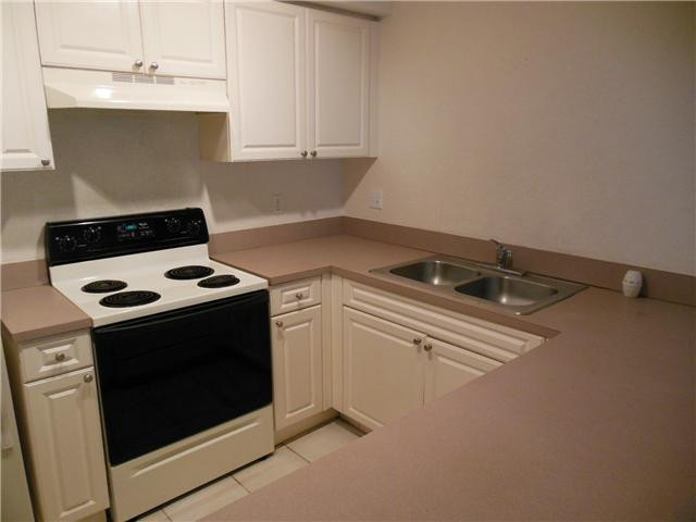 6342 West Sample Road, Unit 6342 Coral Springs, FL 33067 - Photo 7 of 23 Kitchen