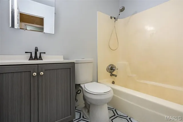 $195,000 | 704 West Madison Street, O'Fallon, IL 62269