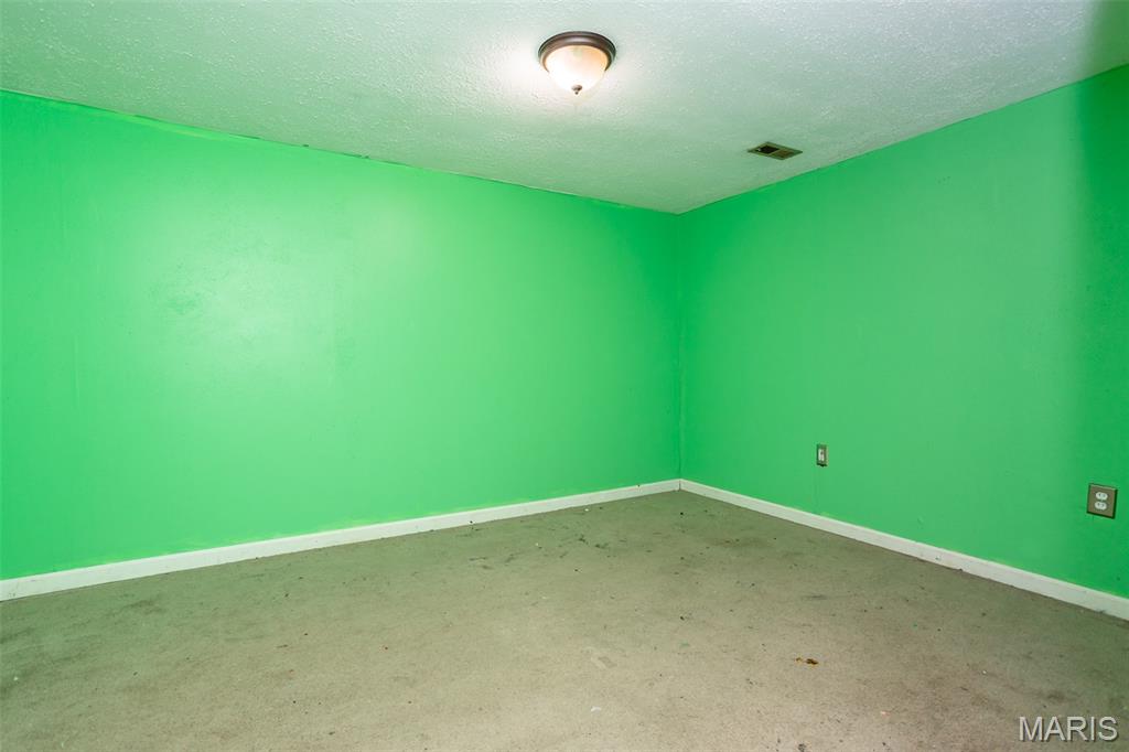 704 West Madison Street O'Fallon, IL 62269 - Photo 26 of 33