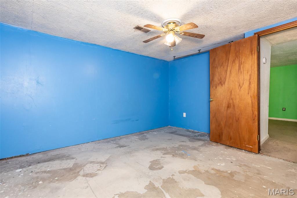 704 West Madison Street O'Fallon, IL 62269 - Photo 27 of 33