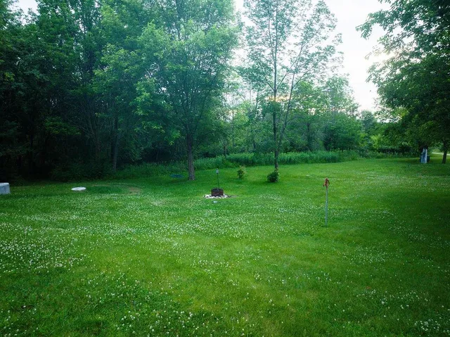 $234,900 | 58877 Sudden Valley View Road, Eastman, WI 54626