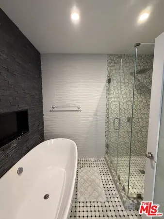 $2,095,000 | 3759 Lockerbie Lane, Glendale, CA 91208