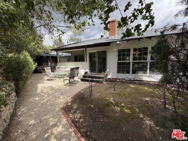 $2,095,000 | 3759 Lockerbie Lane, Glendale, CA 91208