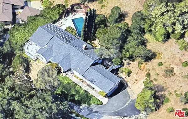 $2,095,000 | 3759 Lockerbie Lane, Glendale, CA 91208