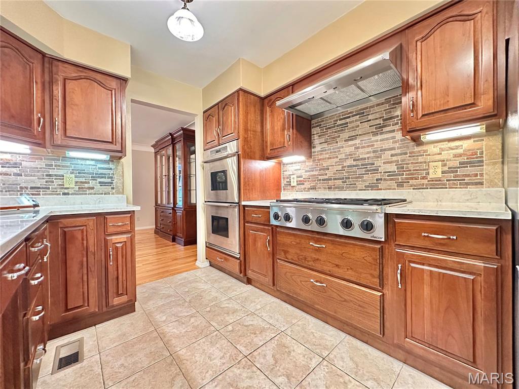 324 North Powder Mill Road Belleville, IL 62223 - Photo 7 of 65 Gallery Image 7