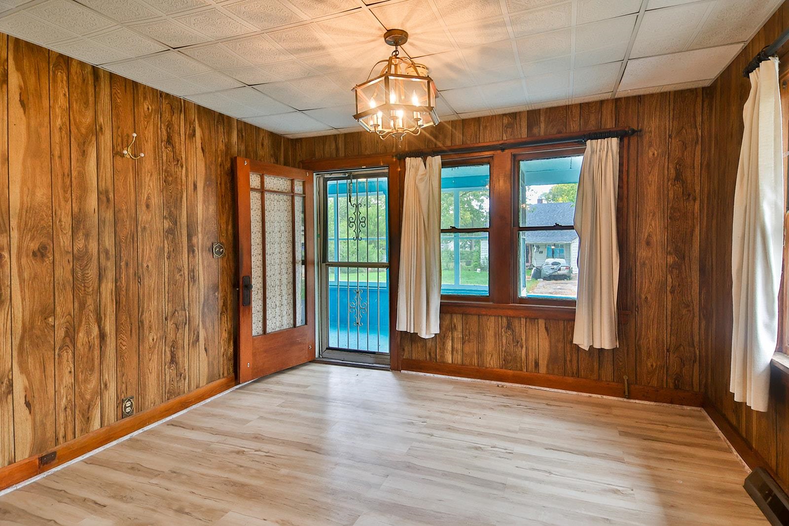 407 Barnum Road Rockford, IL 61109 - Photo 10 of 26 a view of an entryway with wooden floor and door