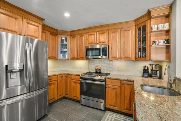 $725,000 | 13 Harlow Road, Marshfield, MA 02050