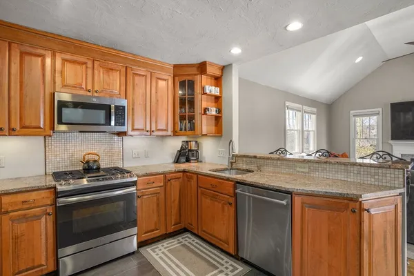 $725,000 | 13 Harlow Road, Marshfield, MA 02050