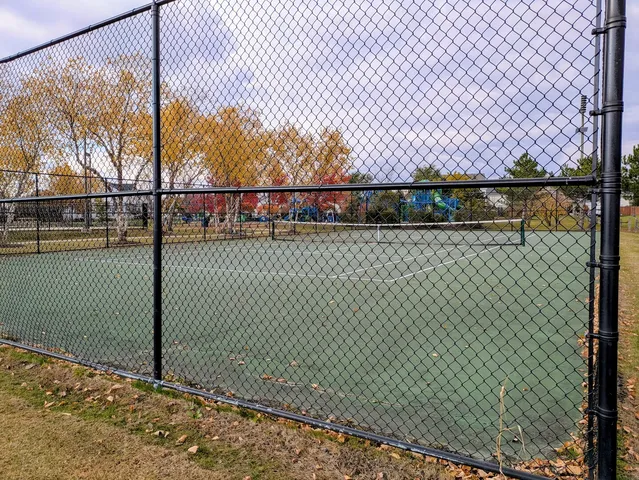 $2,400 | 1858 South Fallbrook Drive, Round Lake, IL 60073